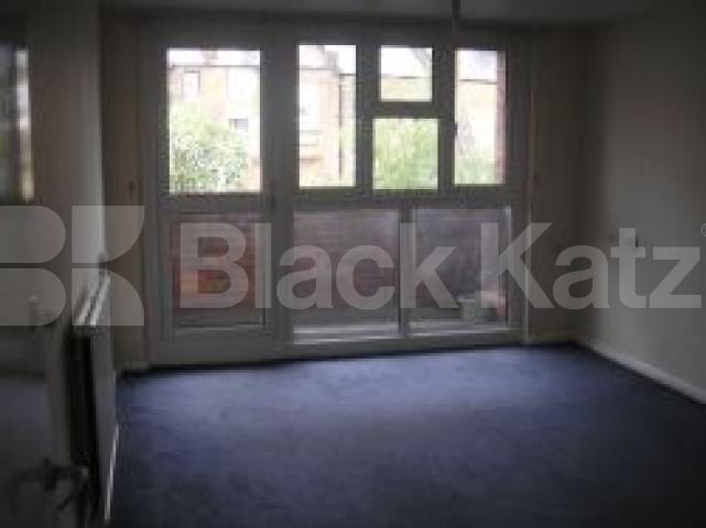 			1 Bedroom, 1 bath, 1 reception Flat			 Mowatt Close, ARCHWAY N19
